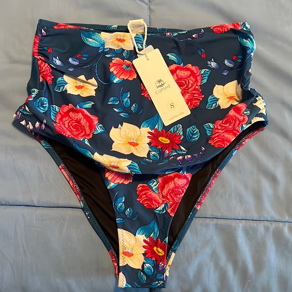 CupShe - size small, high waisted, teal floral, bathing suit bottoms. BNWT